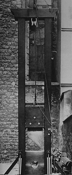The 1870 guillotine